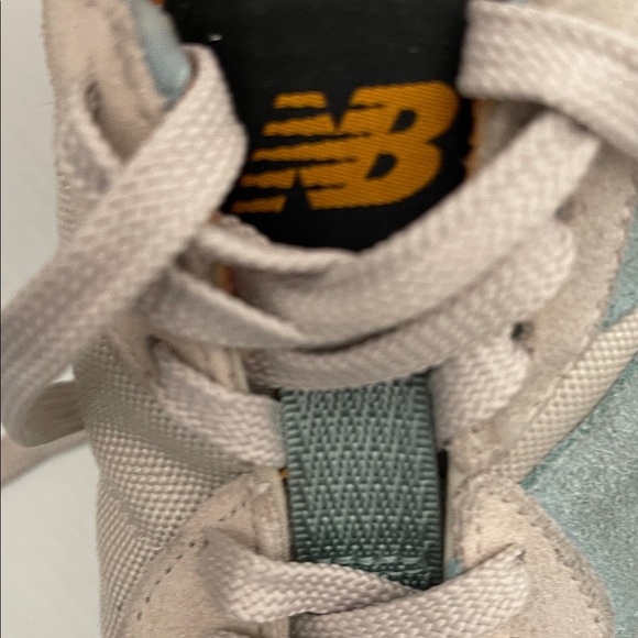 NEW BALANCE 327 CORDURA ORANGE BLUE RUNNING SNEAKERS MENS SIZE 7.5 - Picture 5 of 14